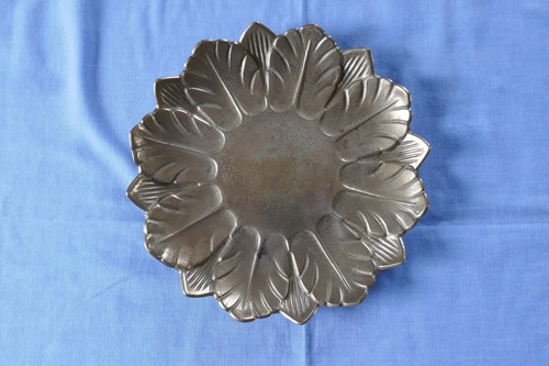 Vintage kleiner bronzeteller - /,