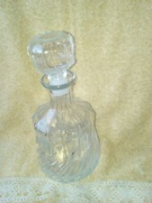 Glasflasche Weinkaraffe Dekantierer Liköre , Cognac , Whisky 700ml