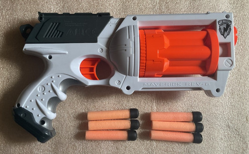 Nerf strike maverick rev 6 - maverick, rev-6