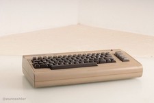 C64 ohne Abdeckung und