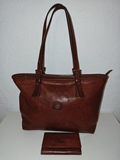 The Bridge "Story Donna