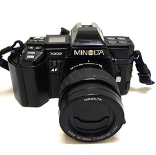 Kamera Minolta 7000 AF SLR mit Objektiv Zoom 35 - 80 mm 1:4-5,6 (BL-2467)