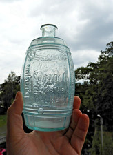 +ANTIK+ Figürliche Flasche / Bottle / Fass / OPAL FLECKENWASSER / Hamburg c1890
