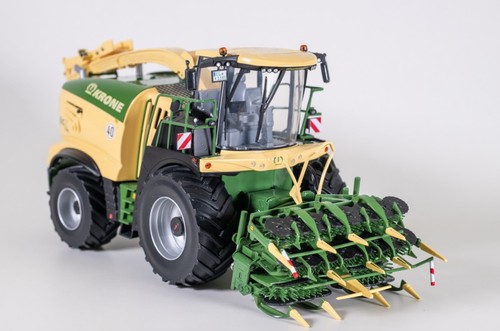 Modell feldhäcksler krone - modell,