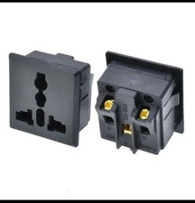 Universal Steckdose 16A