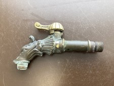 Alter Bronze Brunnen