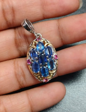 Natürlicher Kyanit Edelstein