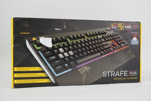 Corsair strafe rgb - rgb, qwerty