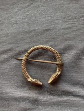 Messing Fibel Schlange Mittelalter Gewandschliesse Frühmittelalter Wikinger