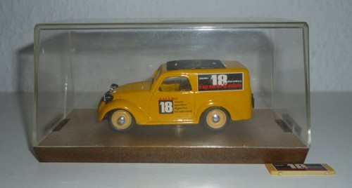 Brumm modellauto fiat 500 - /,