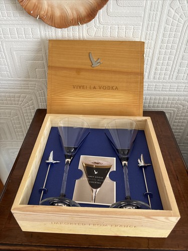 Box grey goose - box,