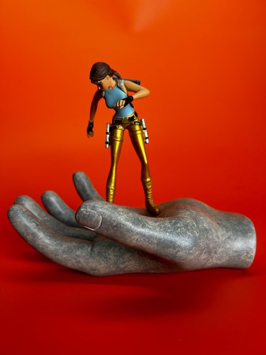 Midas hand lara croft figur - midas,