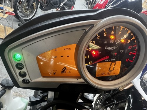 Tiger 1050 2010 abs - 1050,