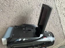 Canon VIXIA HV40 Camcorder  HD