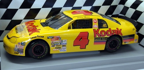 Ertl scale diecast - 1/18,