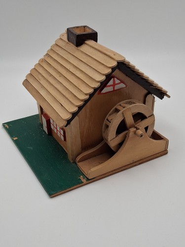 Alte holz wassermühle modell - wassermühle,