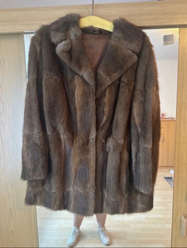 Echter pelzjacke ist ein - ist, in