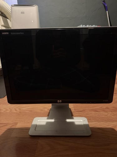 W2207h 22in widescreen lcd - hp,