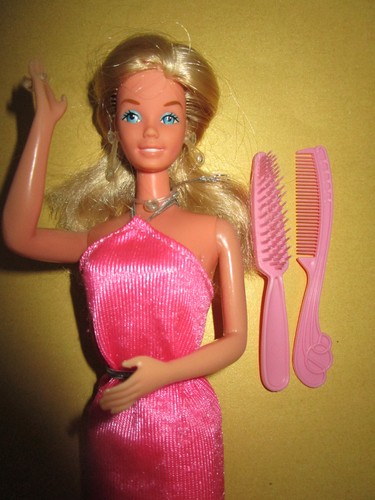 B94 alte blonde - b94), barbie