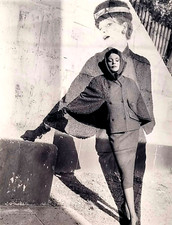 Charlotte March Kostüm Mode