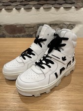 DSQUARED2 High Top Sneaker