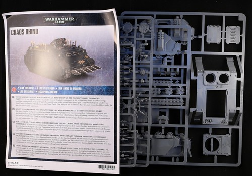 Chaos space marines rhino - space,
