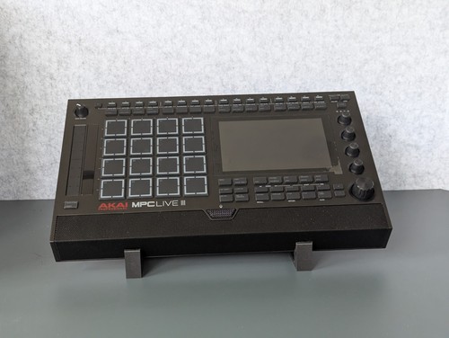 Akai mpc live - akai,