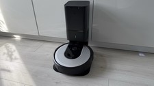 iRobot Roomba i7 + PLUS