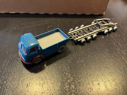 Wiking mercedes 332 - wiking,