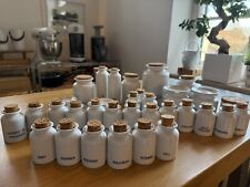 32er Set Eva Trio Design Dosen + Gewürzdosen Eva Solo Porzellan mit Korken