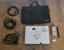 Epson Beamer LCD Projector H361B Heimkino Leinwand HDMI Wlan VGA Video Cinch USB