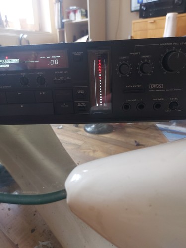 Kenwood stereo cassete deck - stereo,