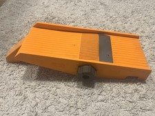 Küchenreibe, Gemüsehobel, TNS 2000, Hobel, Reibe