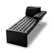 Bauhaus Leder Récamière Daybed mit Armlehne Vollwert Rinder Leder Schwarz.