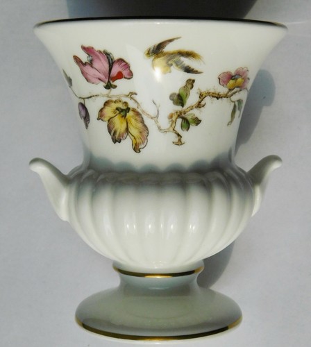 Vase wedgwood swallow schwalbe - wedgwood,