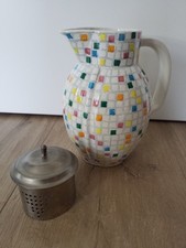 Kakao-Kanne mit Siebdeckel