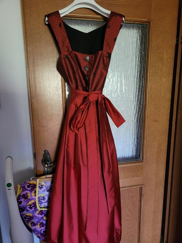 Dirndl gebraucht - gr.,