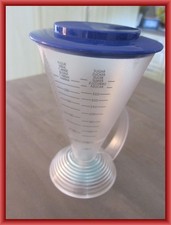 ??Tupperware Trichter Messbecher   TOP Zustand