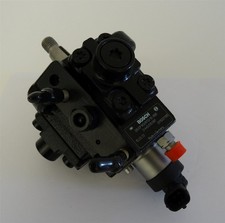 Einspritzpumpe 0445010156