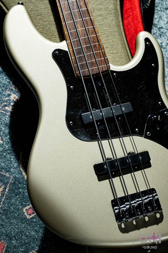 Fender american deluxe - fender, jazz
