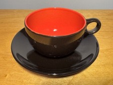 Teeservice chinesisch japanisch schwarz/rot Tasse (DxH~9x6cm) +Untertasse