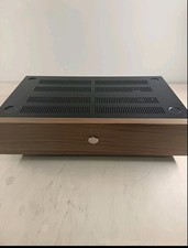 Neuer, handgefertigter