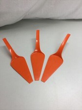 DDR Plastik - TORTENHEBER - in