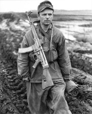 WW2  Photo WWII German Soldier