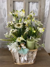 Gesteck aus künstlichen