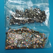 Strasssteine und Pailletten Einfassung Basteln Nähen Kunst Konvolut