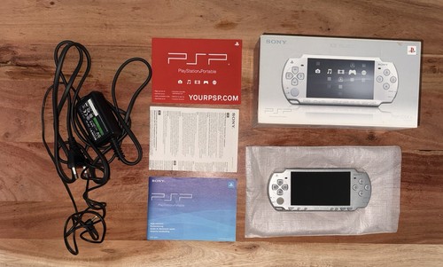 Sony psp 2004 ice silver - psp-2004, in