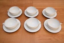 Sechs Seltmann Weiden Porzellan Ascona Blaurand Suppentassen mit Untertassen