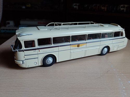 Ixo ikarus bus - bus, /
