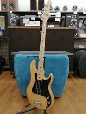 G&L LB-100 E-Bassgitarre